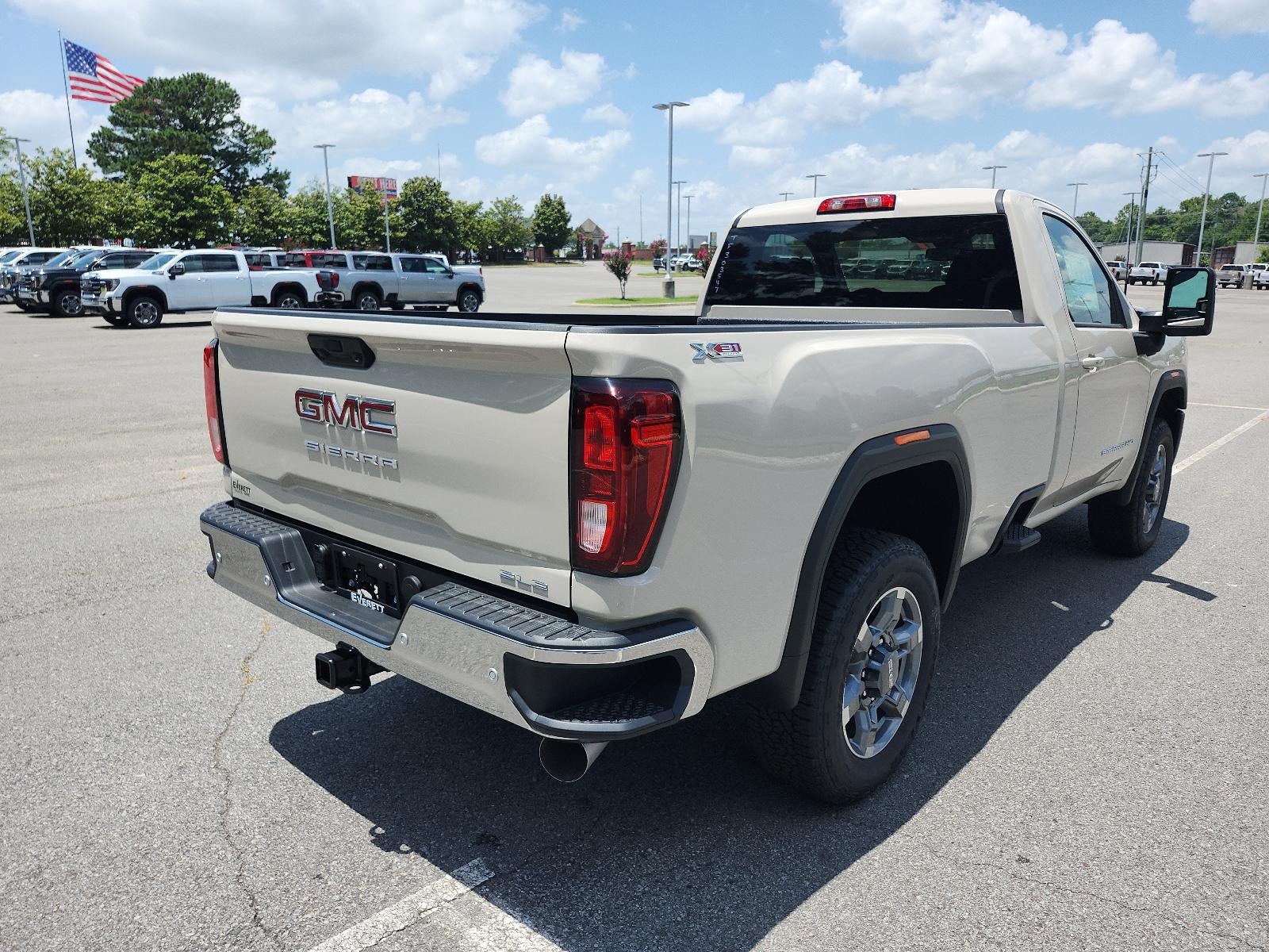 2026 GMC Sierra 2500 HD Regular Cab Long Box 4-Wheel Drive SLE