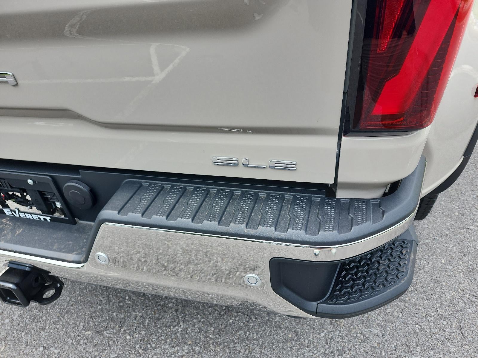 2026 GMC Sierra 3500 HD Regular Cab Long Box 4-Wheel Drive SLE