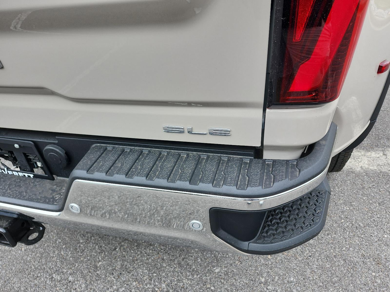 2026 GMC Sierra 3500 HD Regular Cab Long Box 4-Wheel Drive SLE