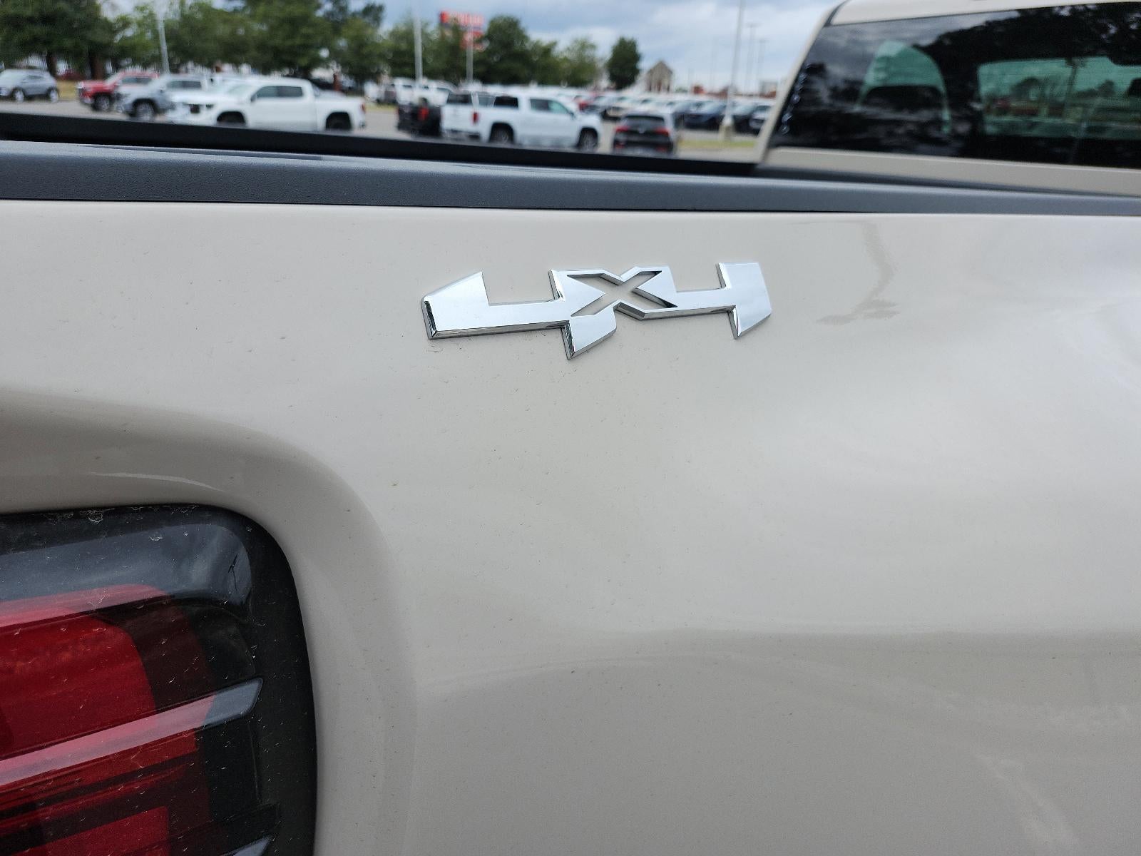 2026 GMC Sierra 3500 HD Regular Cab Long Box 4-Wheel Drive SLE