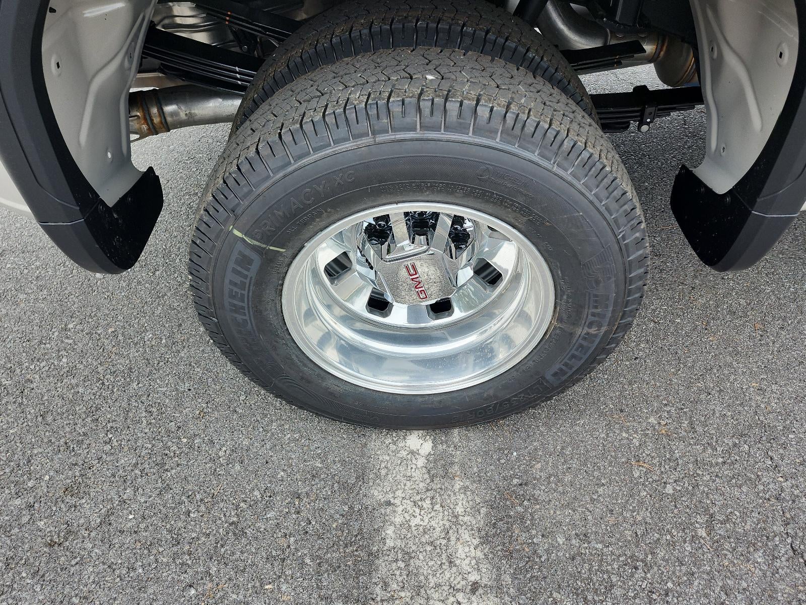 2026 GMC Sierra 3500 HD Regular Cab Long Box 4-Wheel Drive SLE