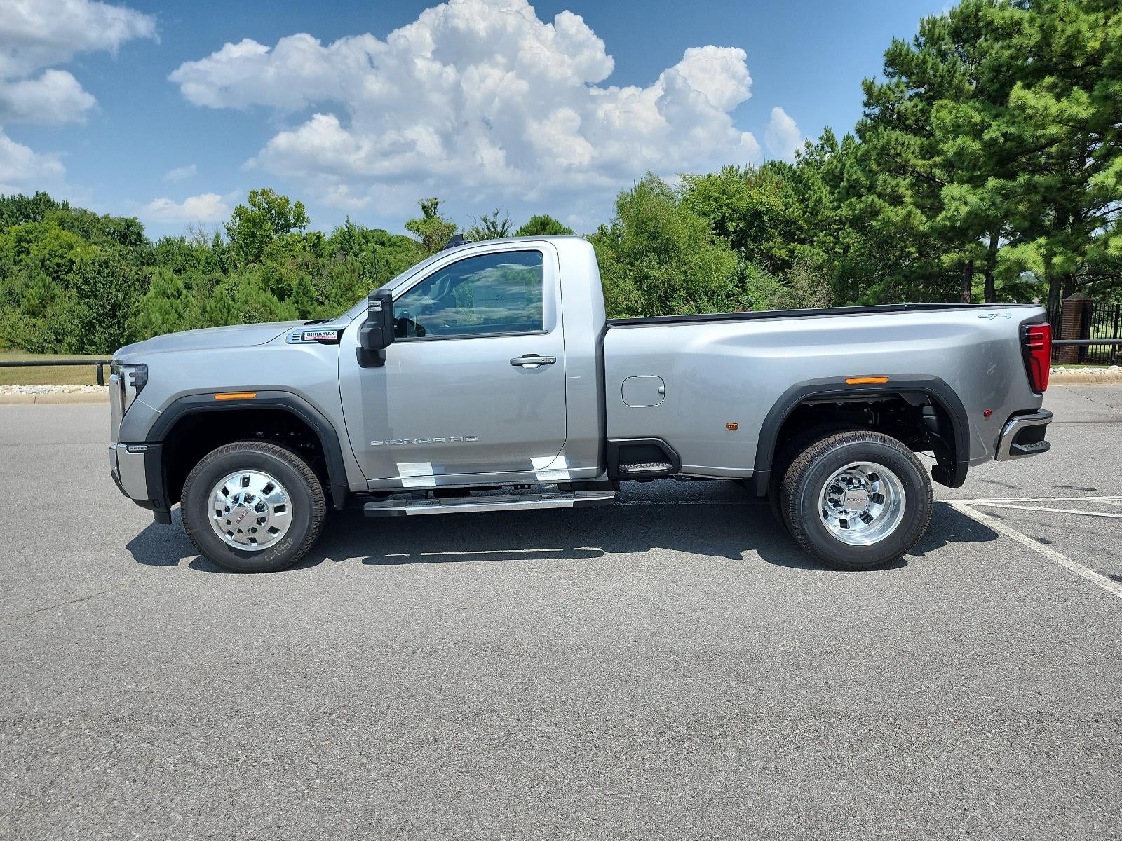 2026 GMC Sierra 3500 HD Regular Cab Long Box 4-Wheel Drive SLE