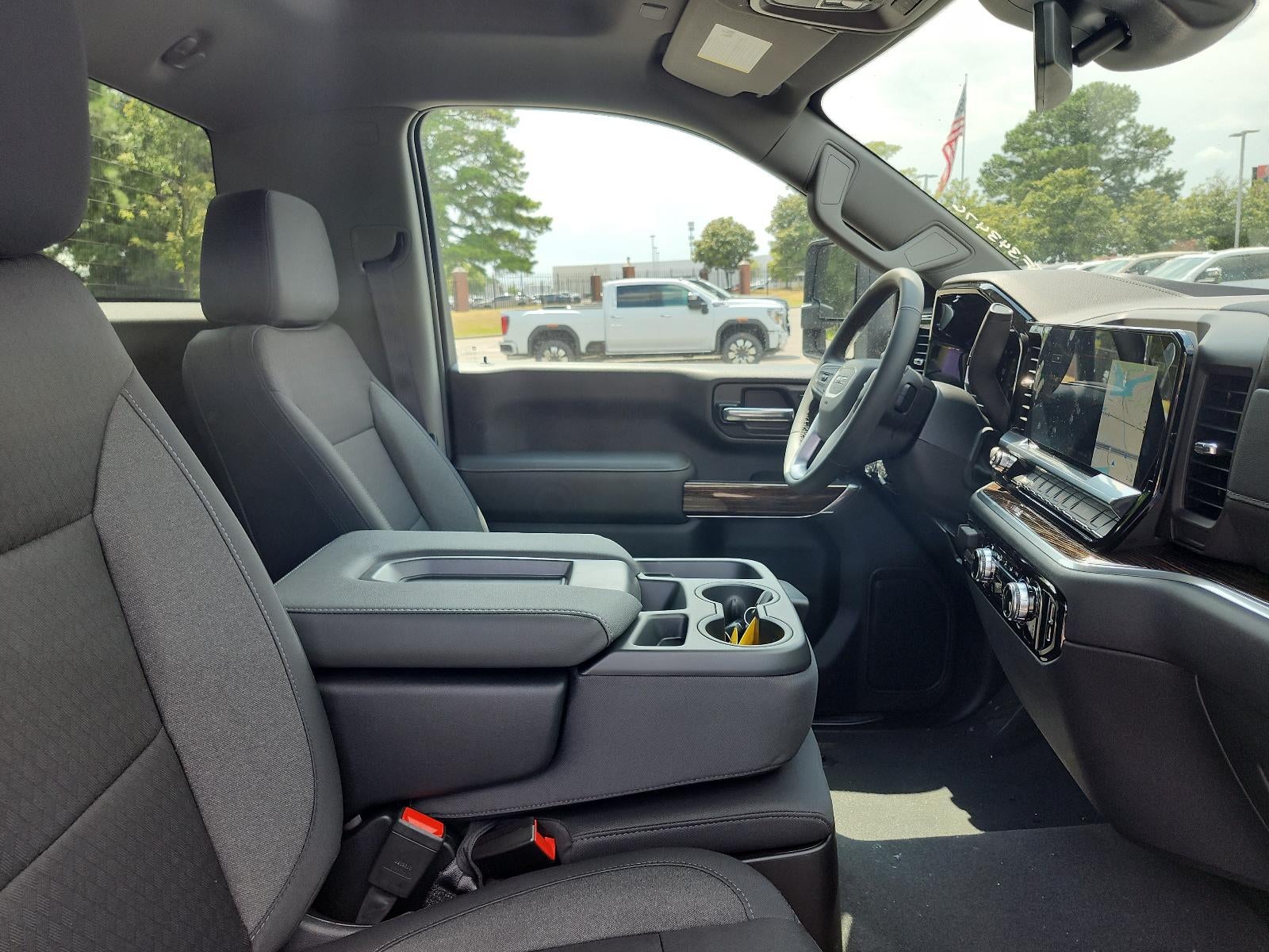 2026 GMC Sierra 3500 HD Regular Cab Long Box 4-Wheel Drive SLE