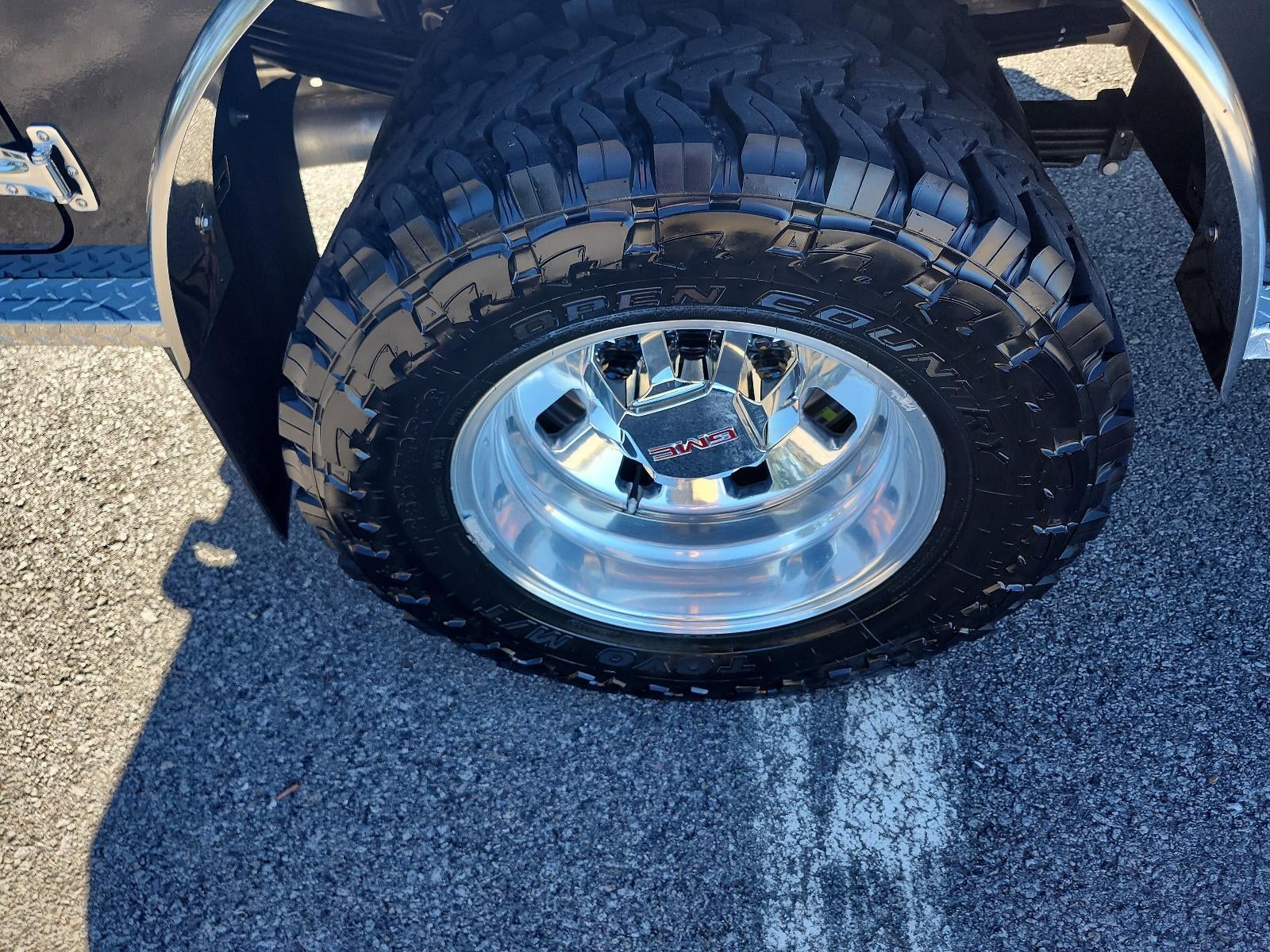 2025 GMC Sierra 3500 HD SLE