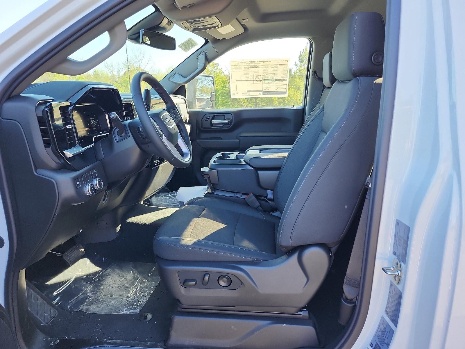 2026 GMC Sierra 3500 HD Regular Cab Long Box 4-Wheel Drive SLE