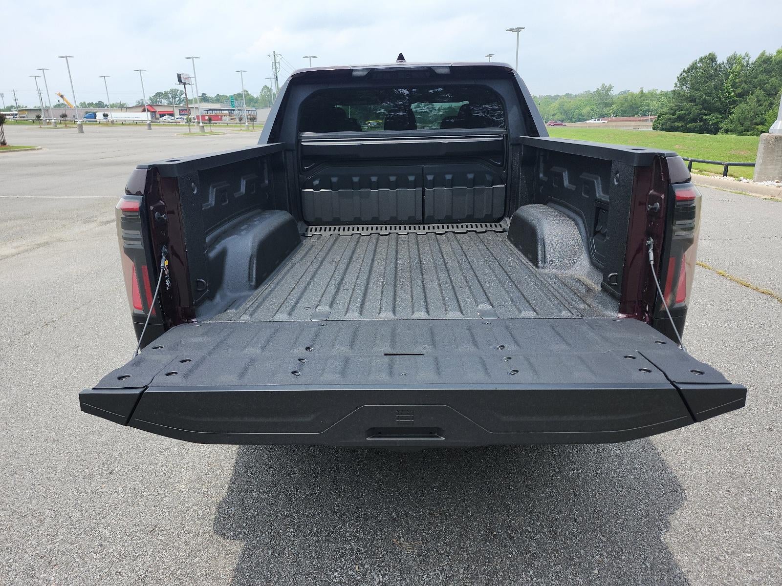 2025 GMC Sierra EV e4WD Crew Cab Max Range Denali