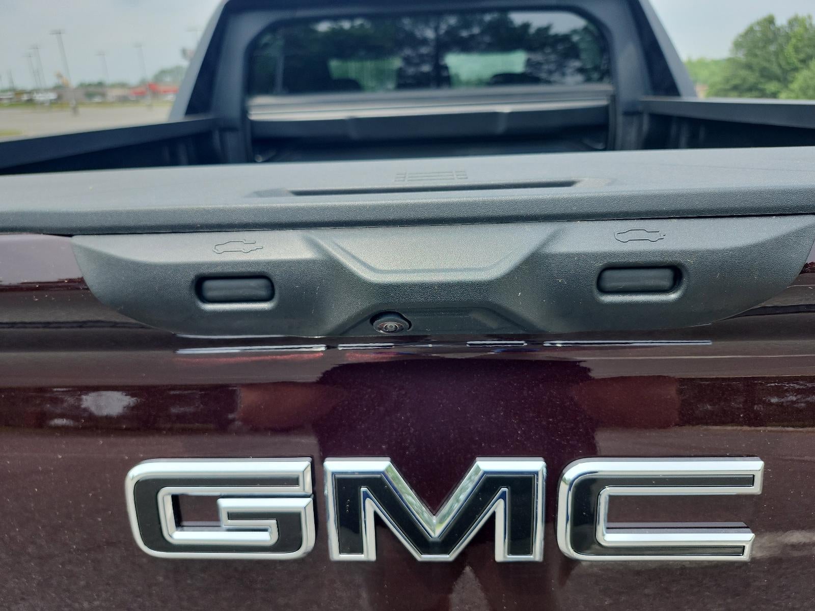 2025 GMC Sierra EV e4WD Crew Cab Max Range Denali