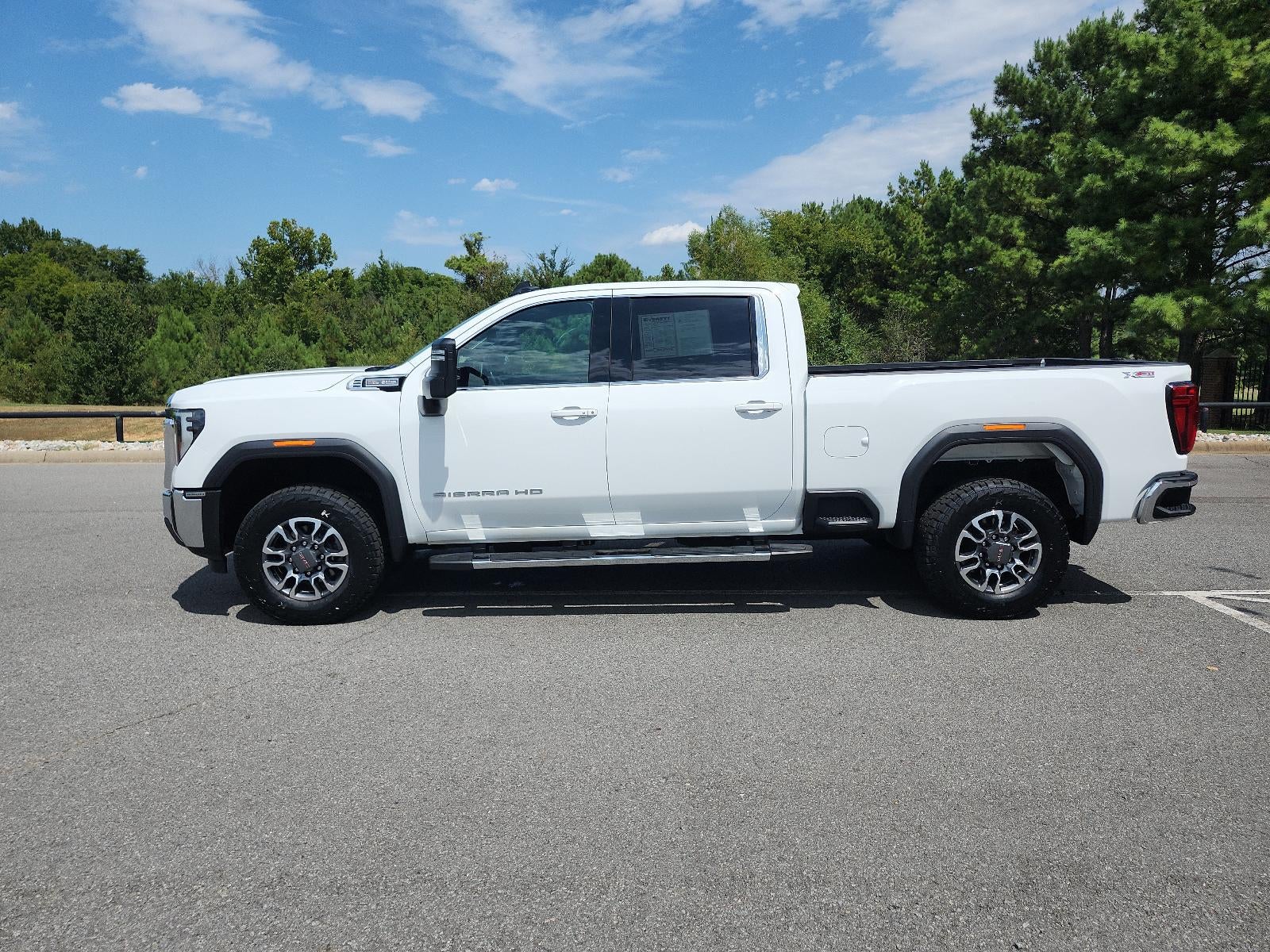 Used 2024 GMC Sierra 2500HD SLE with VIN 1GT49ME75RF358113 for sale in Little Rock