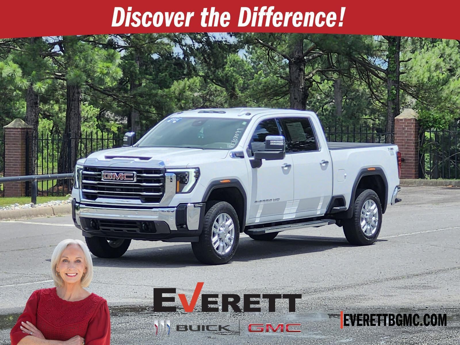 2024 GMC Sierra 4WD Crew Cab Standard Box SLT's photo