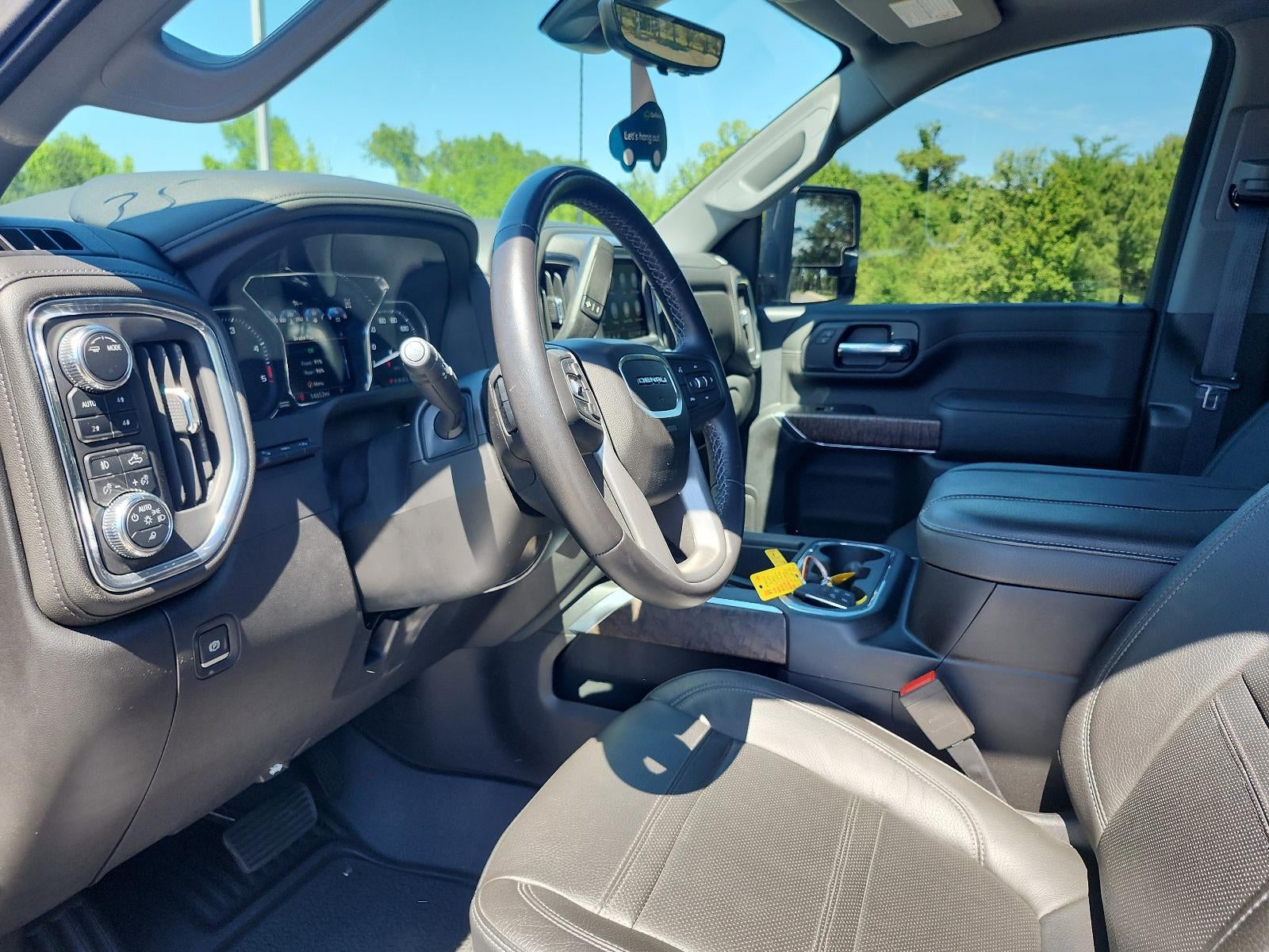 2023 GMC Sierra 2500 HD Denali