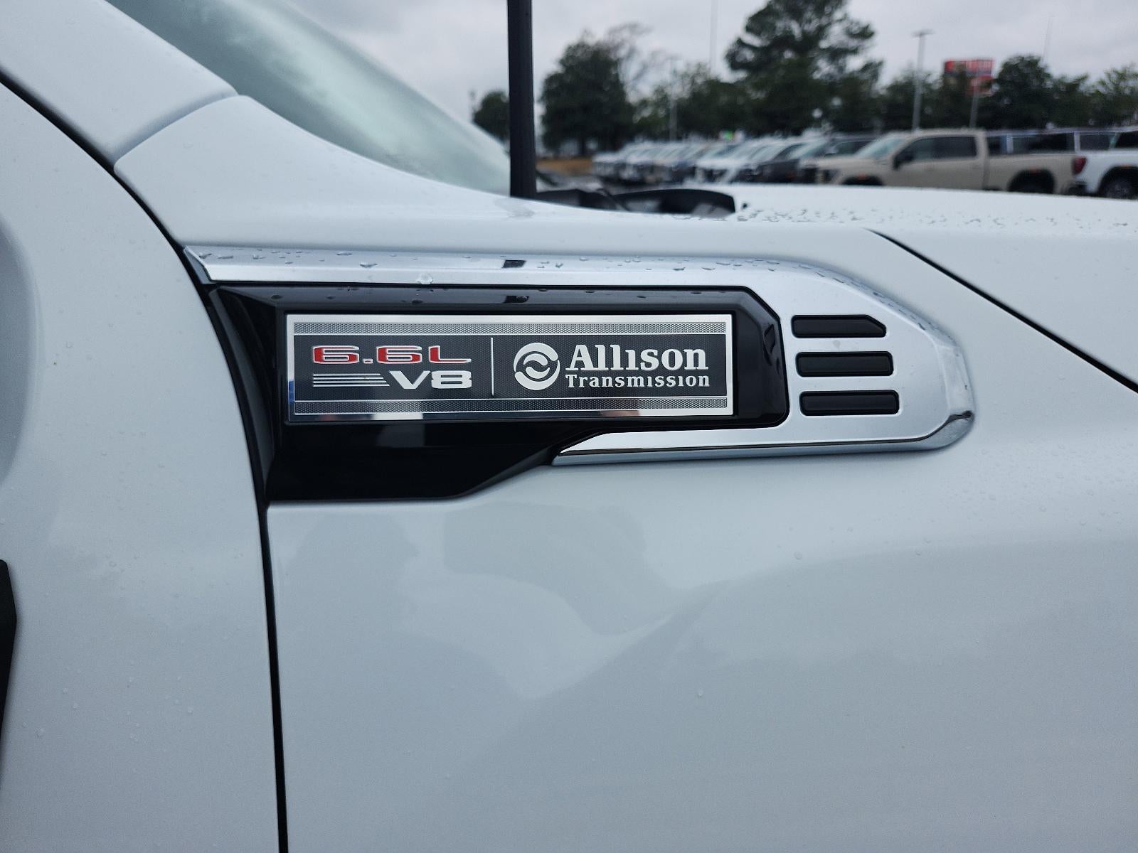 2026 GMC Sierra 2500 HD Crew Cab Long Box 4-Wheel Drive Pro