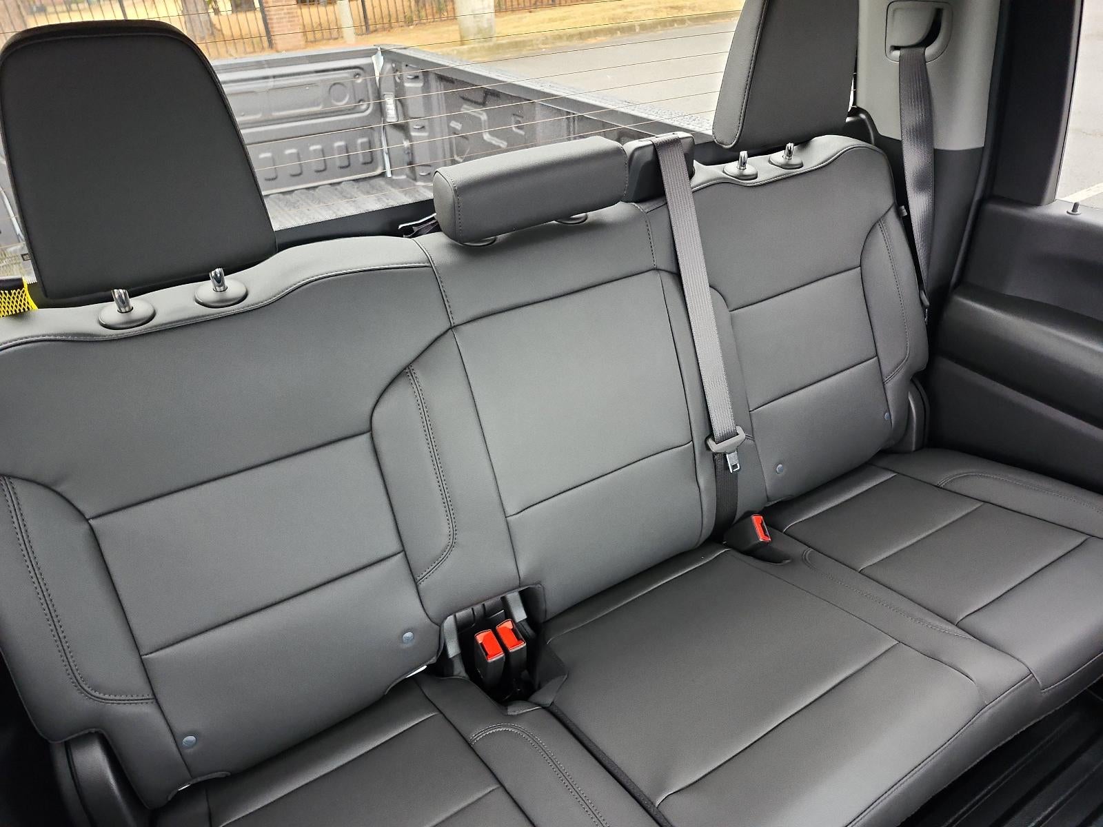 2026 GMC Sierra 2500 HD Crew Cab Long Box 4-Wheel Drive Pro