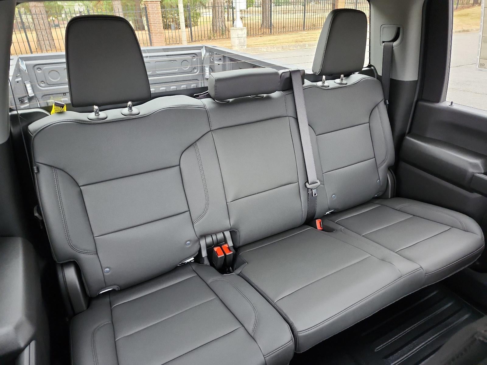 2026 GMC Sierra 2500 HD Crew Cab Standard Box 4-Wheel Drive Pro