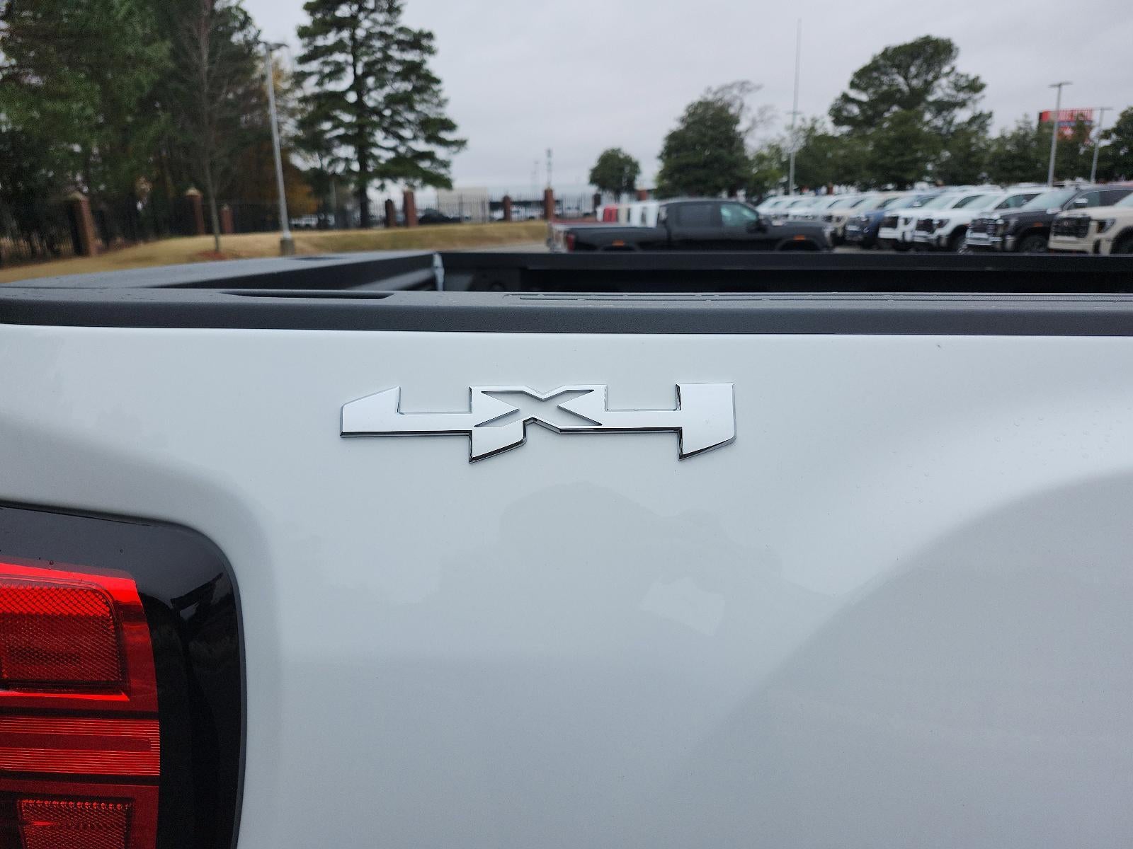 2026 GMC Sierra 2500 HD Crew Cab Standard Box 4-Wheel Drive Pro