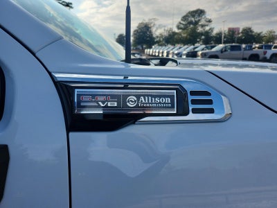 2026 GMC Sierra 2500 HD Crew Cab Standard Box 4-Wheel Drive Pro