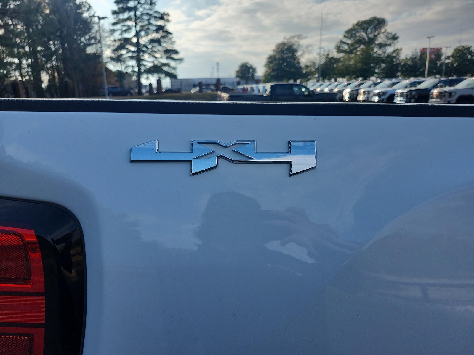 2026 GMC Sierra 2500 HD Crew Cab Standard Box 4-Wheel Drive Pro