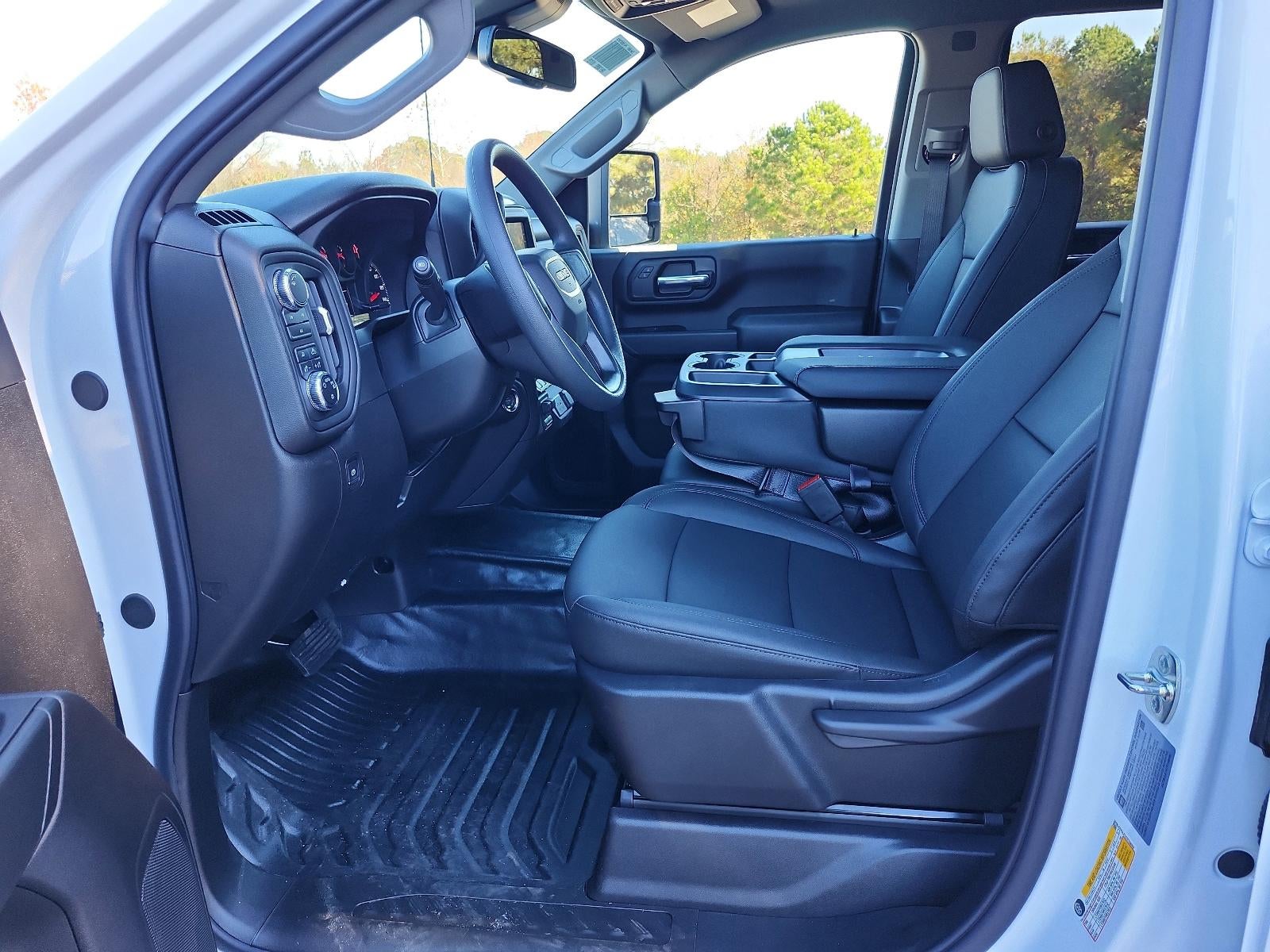 2026 GMC Sierra 2500 HD Crew Cab Standard Box 4-Wheel Drive Pro