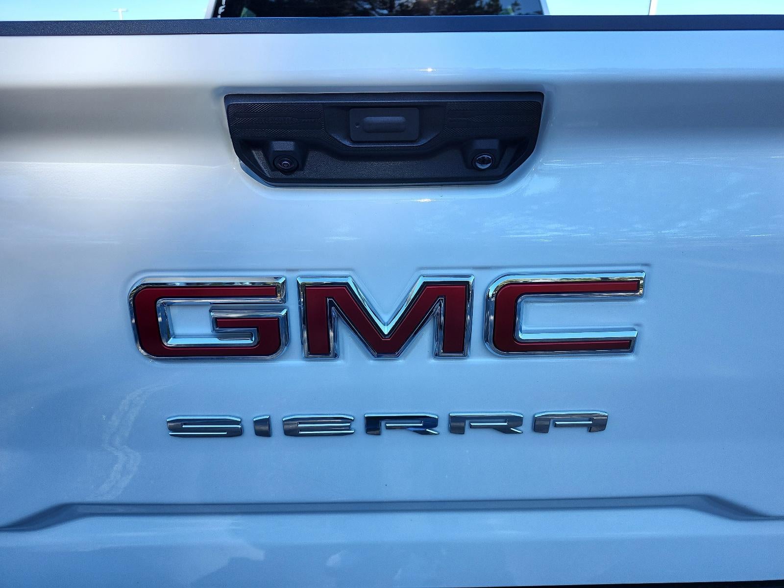 2026 GMC Sierra 2500 HD Crew Cab Standard Box 4-Wheel Drive Pro