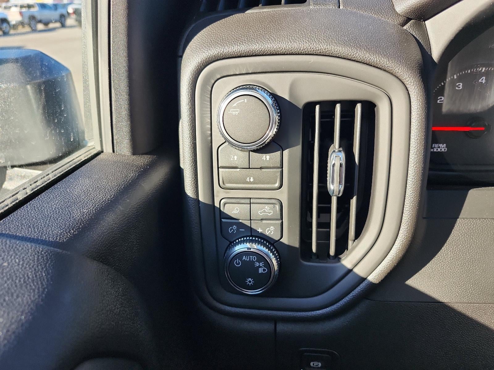 2026 GMC Sierra 2500 HD Crew Cab Standard Box 4-Wheel Drive Pro