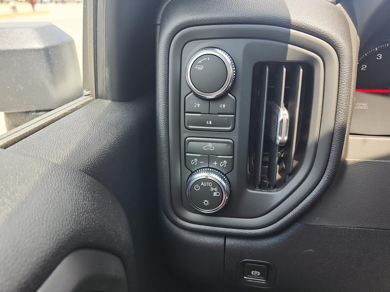 2026 GMC Sierra 2500HD Pro - Photo 18