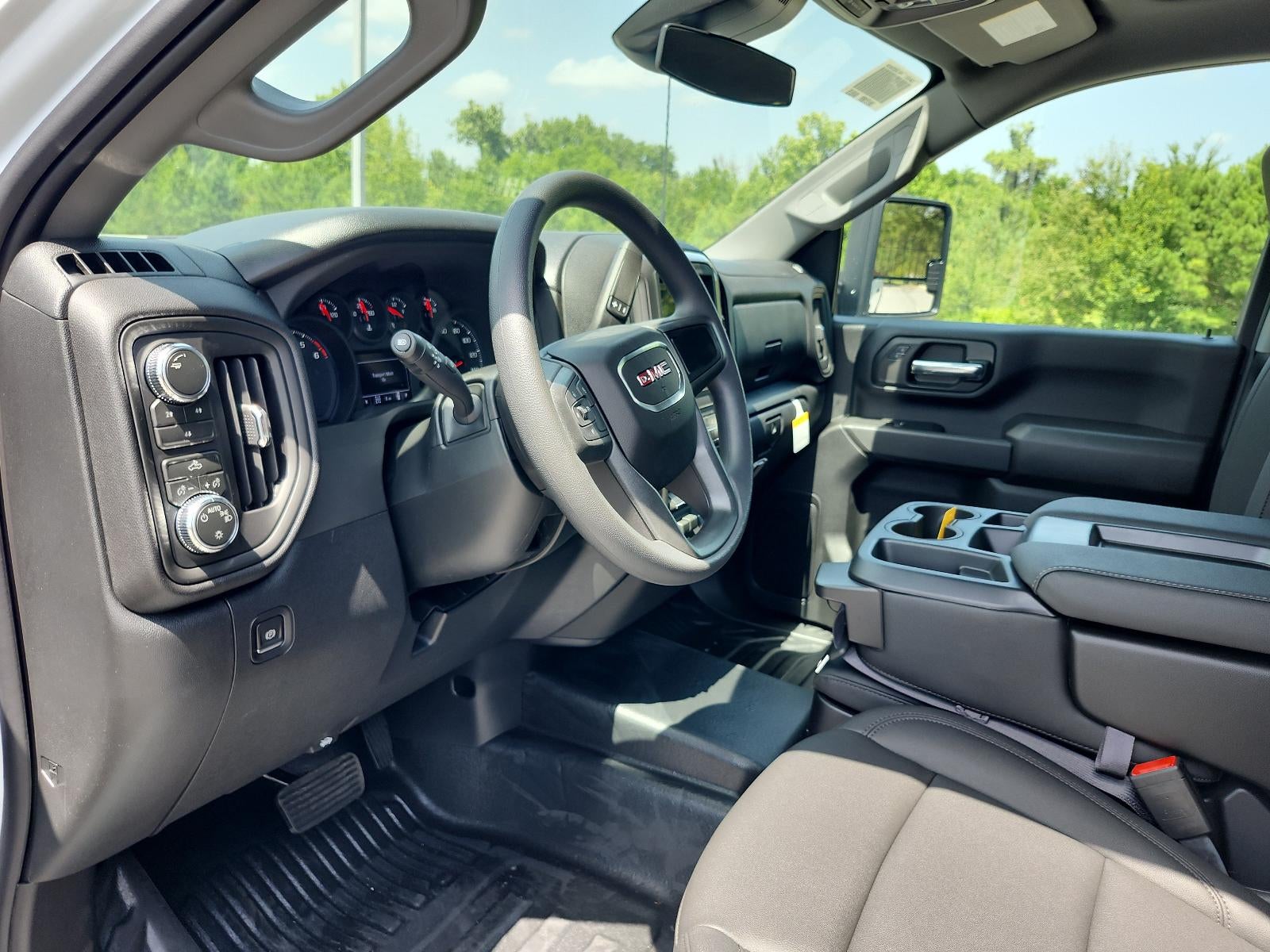 2026 GMC Sierra 2500HD Pro - Photo 11