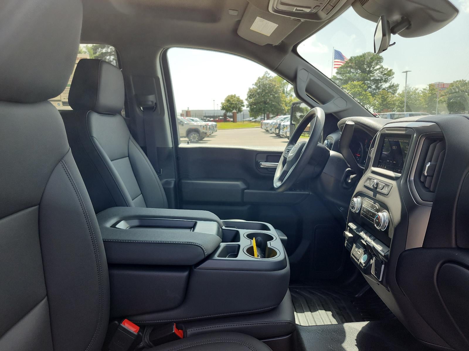 2026 GMC Sierra 2500HD Pro - Photo 8