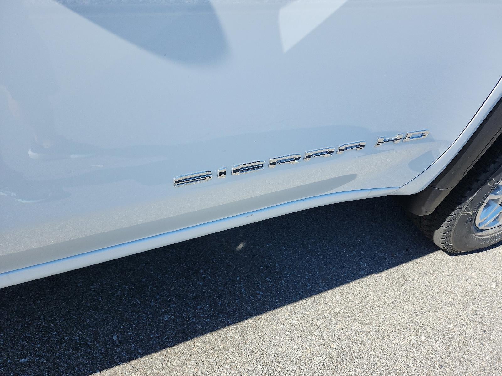 2026 GMC Sierra 2500 HD Crew Cab Long Box 4-Wheel Drive Pro