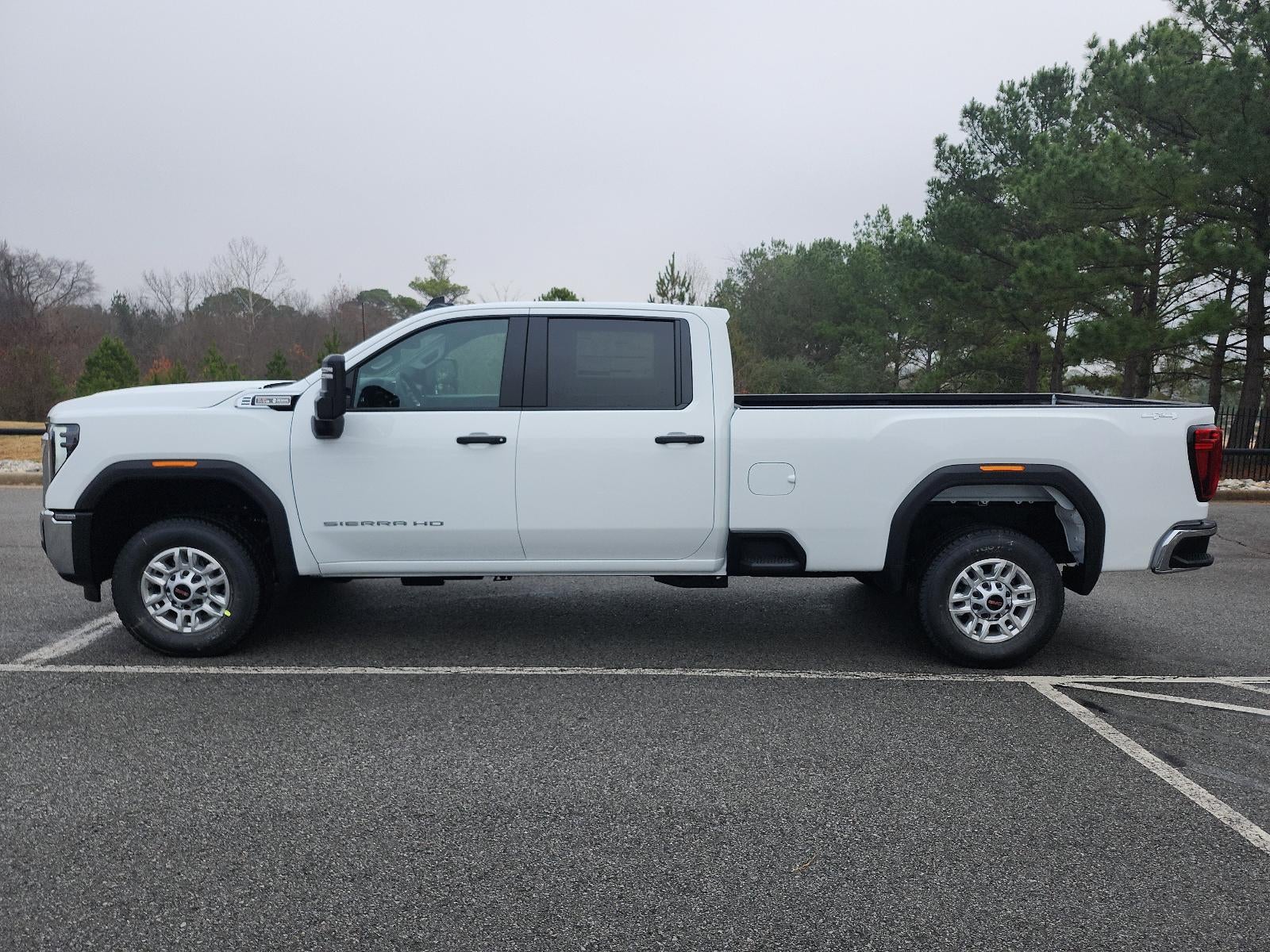 2026 GMC Sierra 2500 HD Crew Cab Long Box 4-Wheel Drive Pro