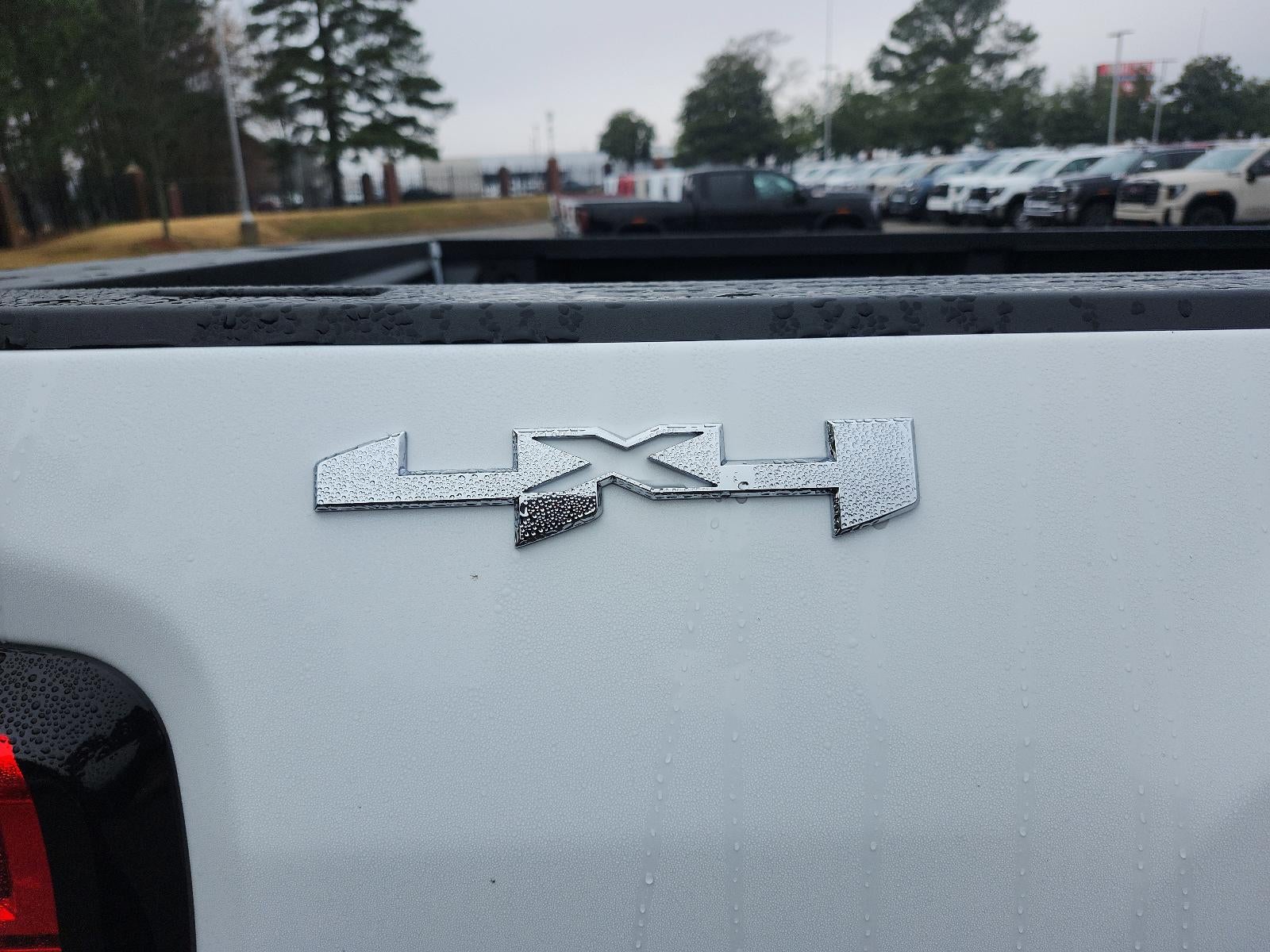 2026 GMC Sierra 2500 HD Crew Cab Long Box 4-Wheel Drive Pro