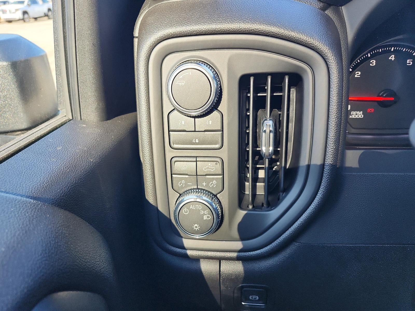 2026 GMC Sierra 2500 HD Crew Cab Standard Box 4-Wheel Drive Pro