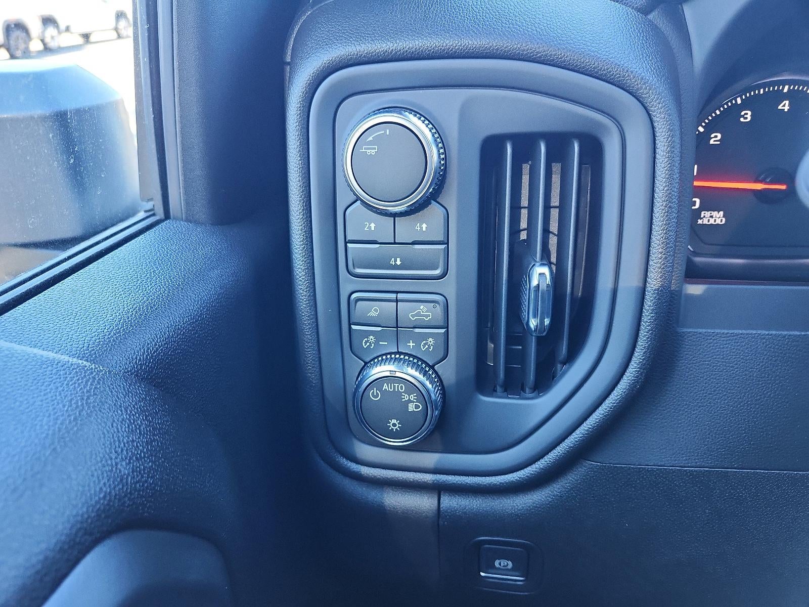 2026 GMC Sierra 2500 HD Crew Cab Standard Box 4-Wheel Drive Pro