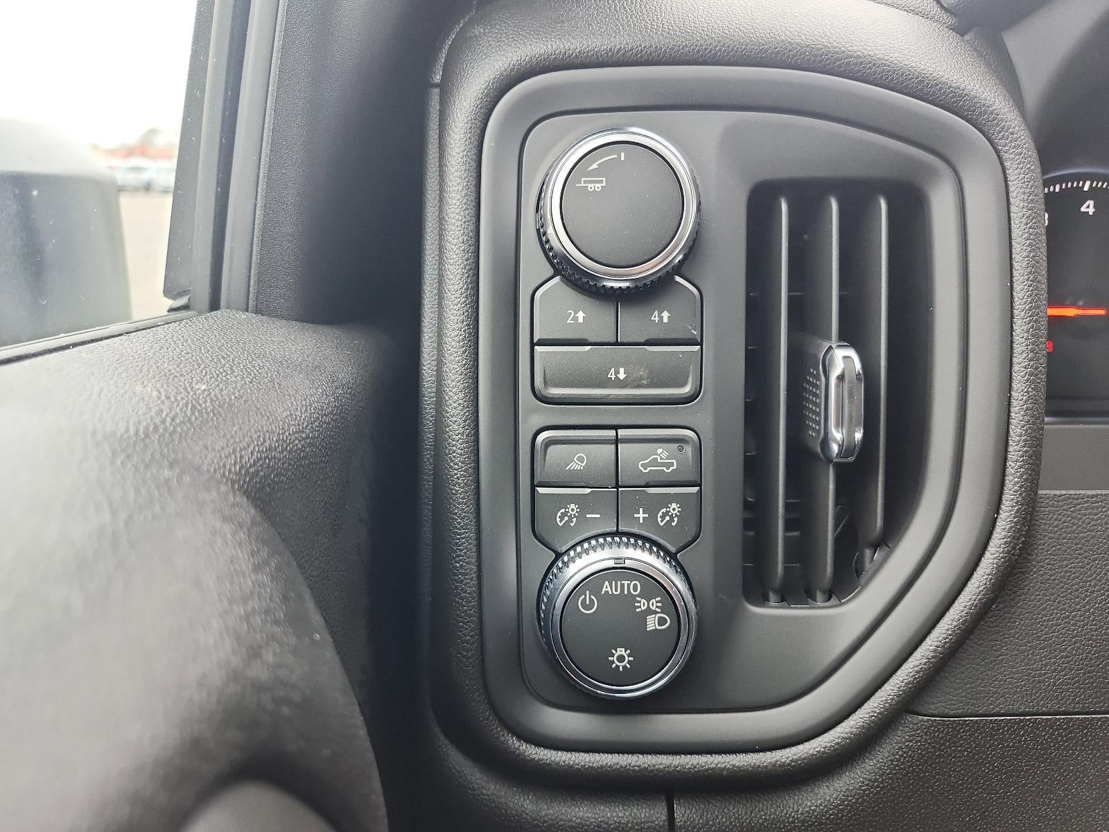 2026 GMC Sierra 2500 HD Crew Cab Long Box 4-Wheel Drive Pro