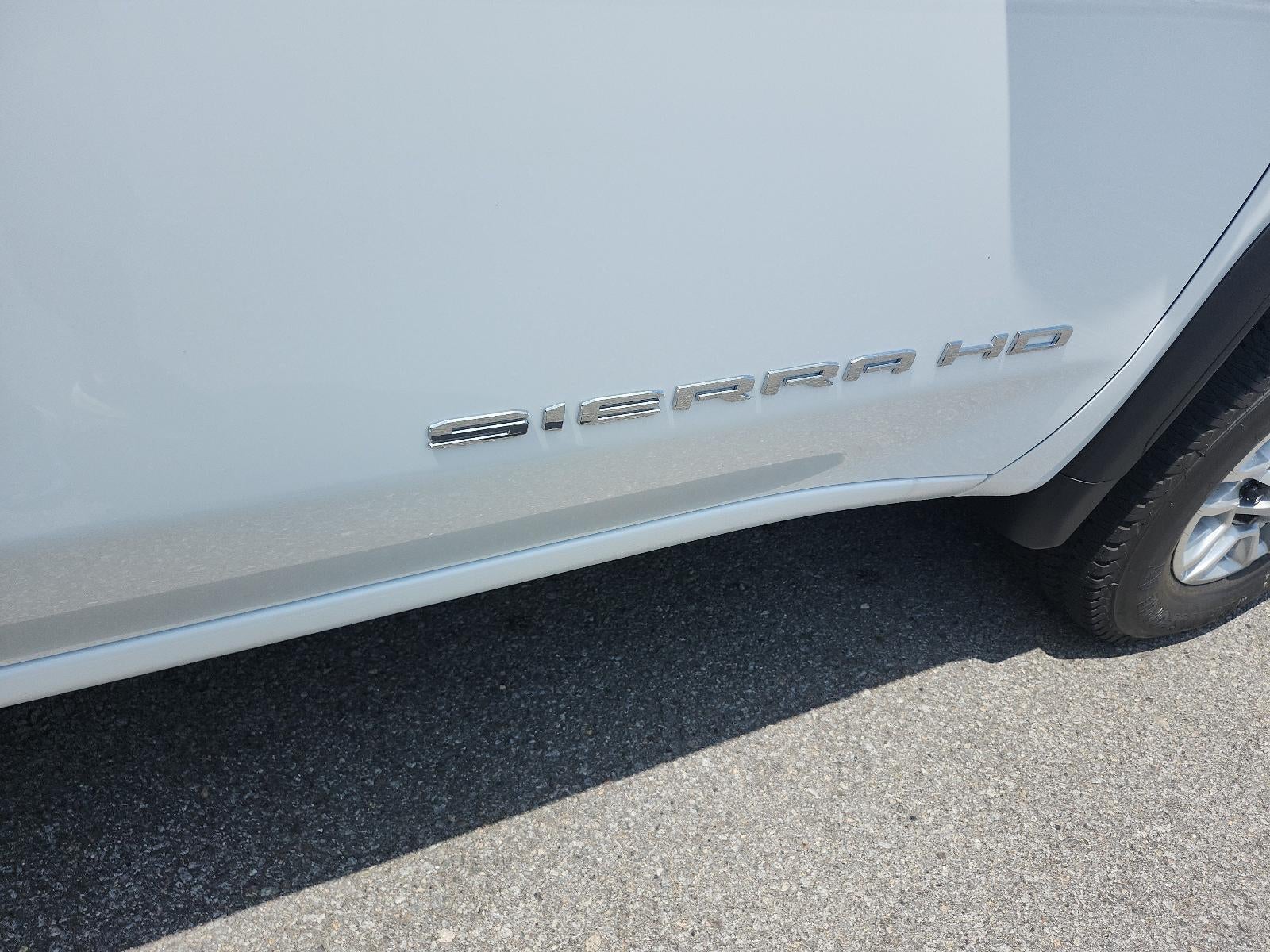 2026 GMC Sierra 2500 HD Crew Cab Standard Box 4-Wheel Drive Pro