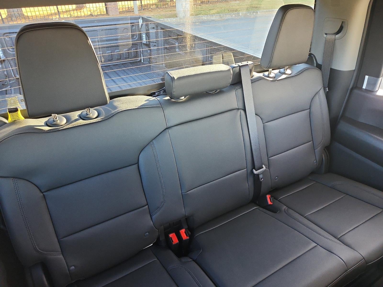 2026 GMC Sierra 2500 HD Crew Cab Long Box 4-Wheel Drive Pro