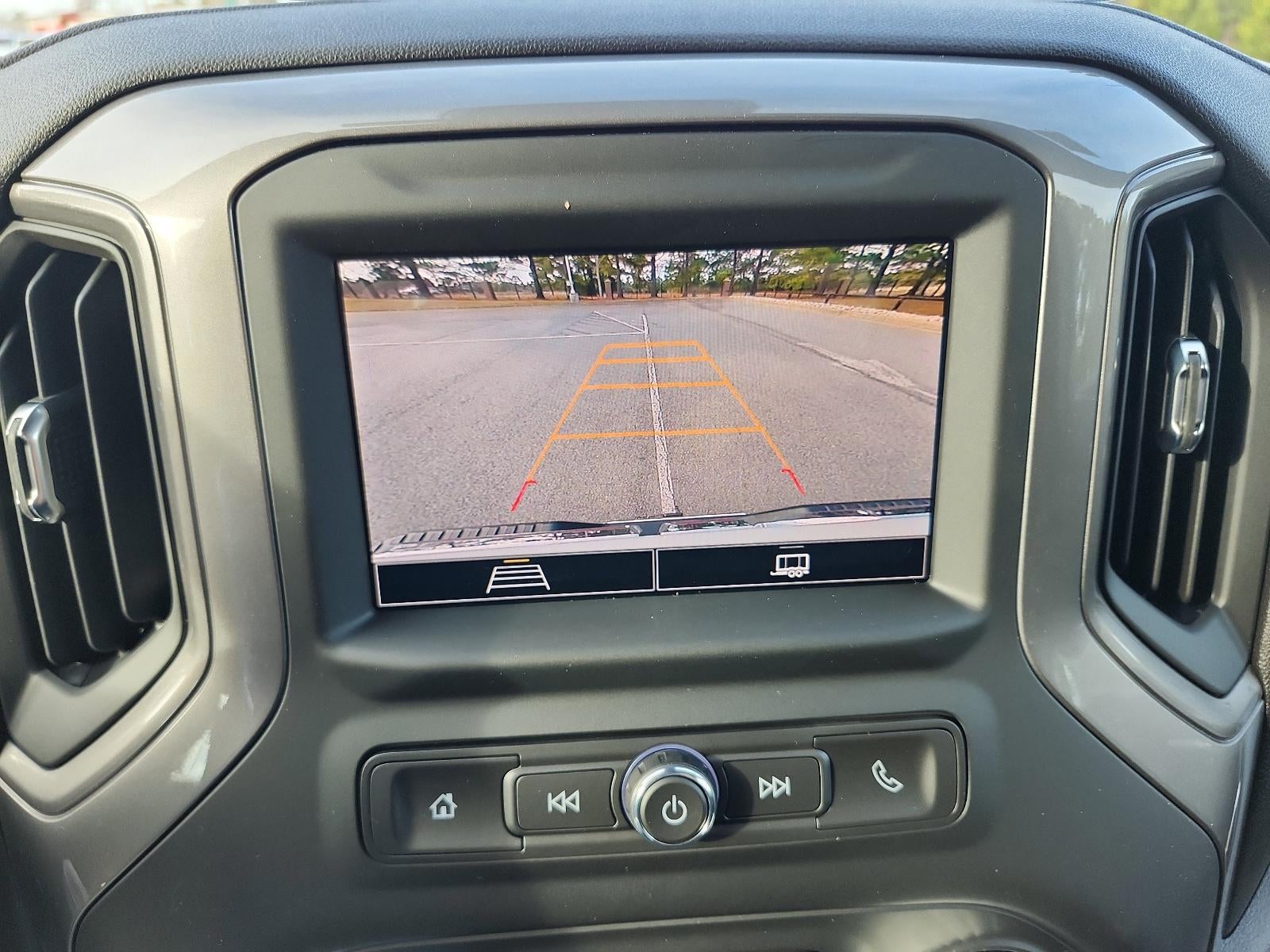 2026 GMC Sierra 2500 HD Crew Cab Long Box 4-Wheel Drive Pro