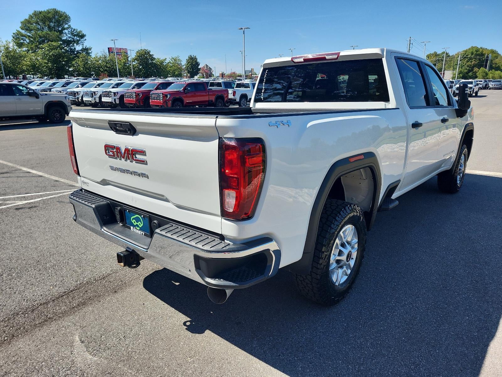 2025 GMC Sierra 2500 HD Pro