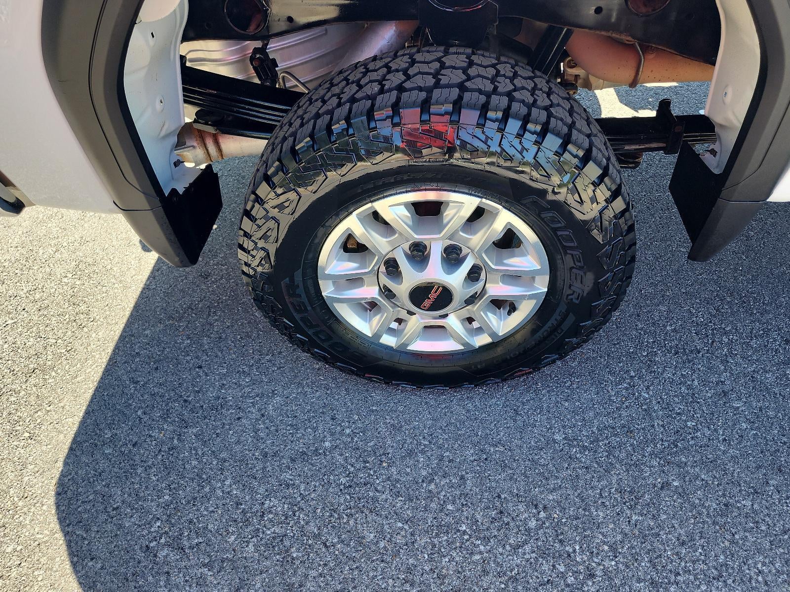 2025 GMC Sierra 2500 HD Pro