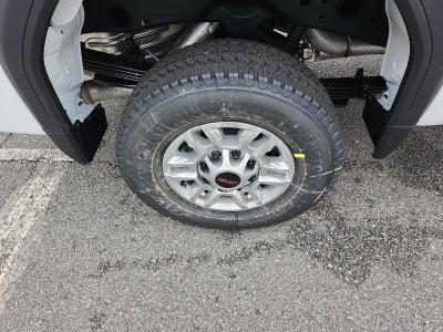 2026 GMC Sierra 2500 HD Crew Cab Long Box 4-Wheel Drive Pro