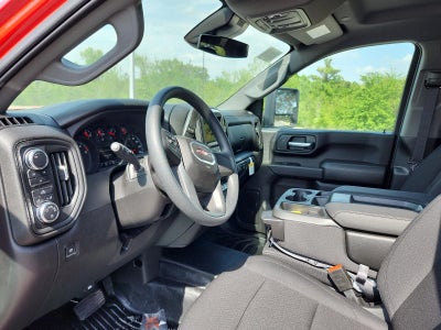 2025 GMC Sierra 2500 HD Crew Cab Long Box 4-Wheel Drive Pro