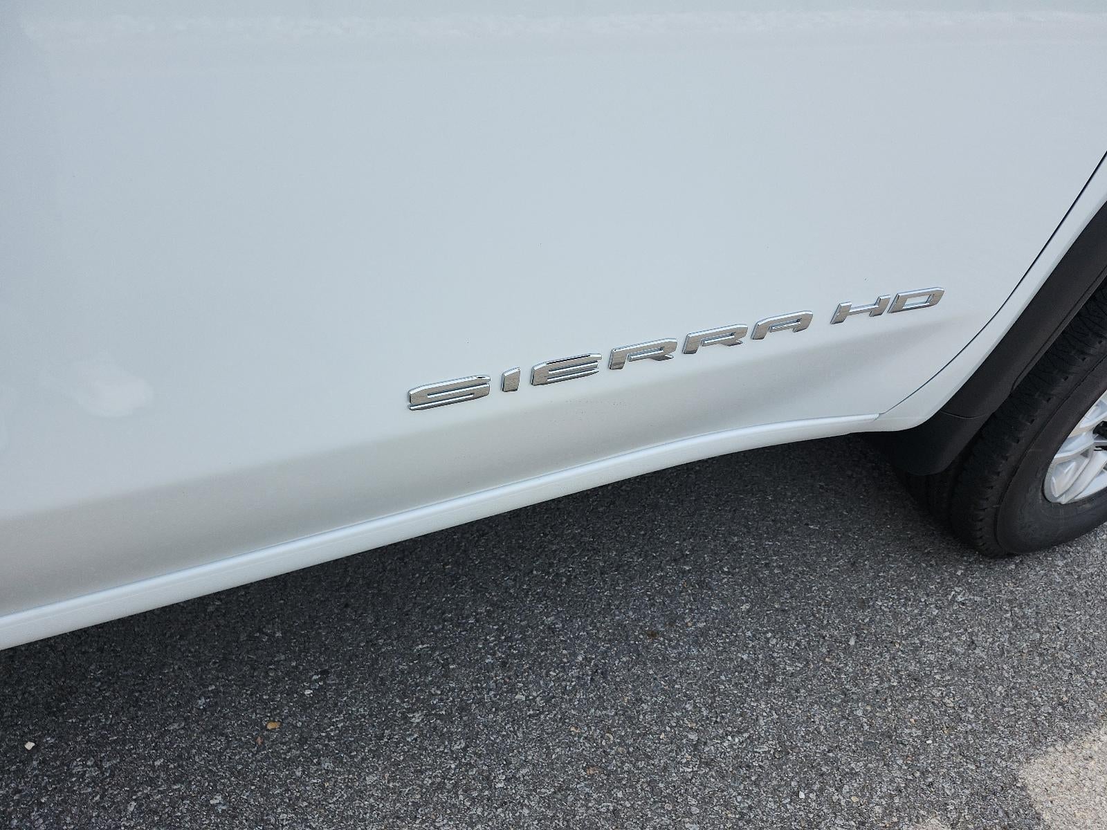 2026 GMC Sierra 2500 HD Crew Cab Long Box 4-Wheel Drive Pro