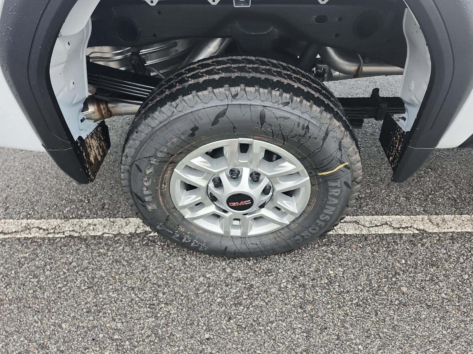 2025 GMC Sierra 2500 HD Crew Cab Standard Box 4-Wheel Drive Pro