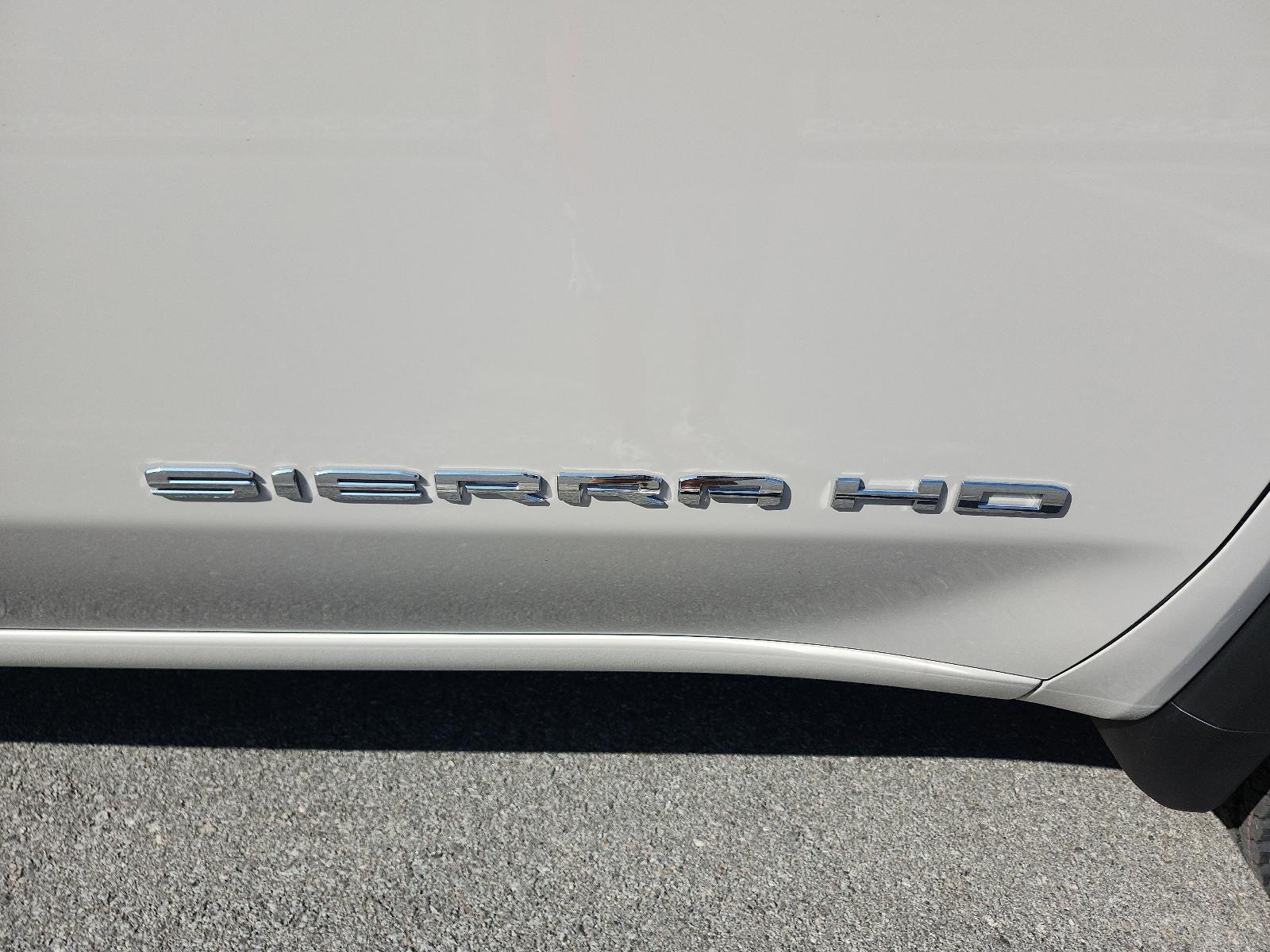 2026 GMC Sierra 2500 HD Crew Cab Standard Box 4-Wheel Drive Pro