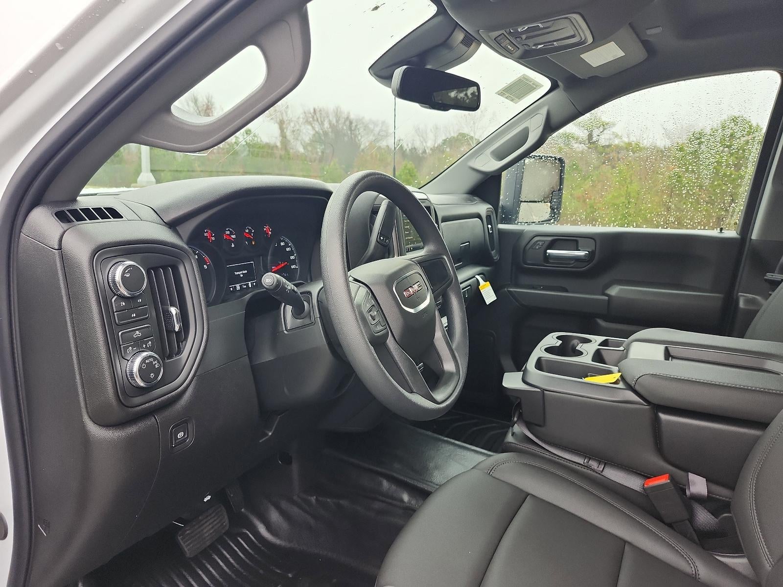 2026 GMC Sierra 2500 HD Crew Cab Long Box 4-Wheel Drive Pro