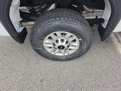 2026 GMC Sierra 2500 HD Crew Cab Long Box 4-Wheel Drive Pro