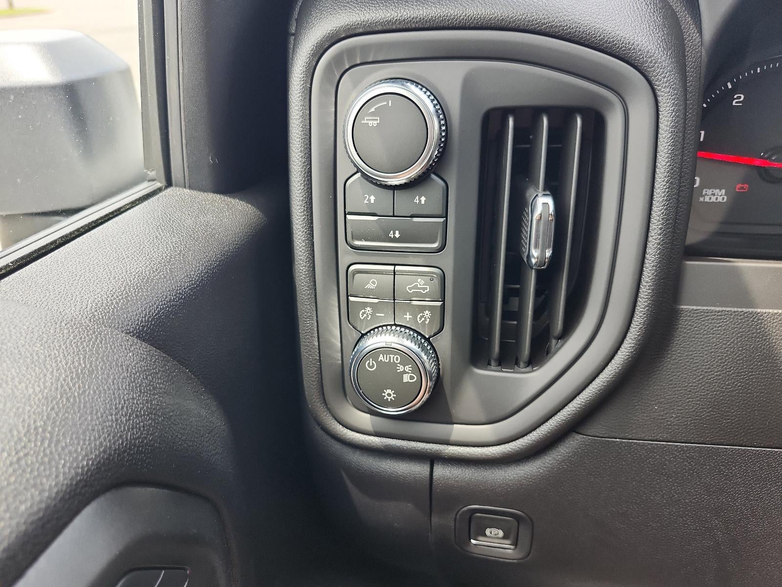 2026 GMC Sierra 2500 HD Crew Cab Long Box 4-Wheel Drive Pro