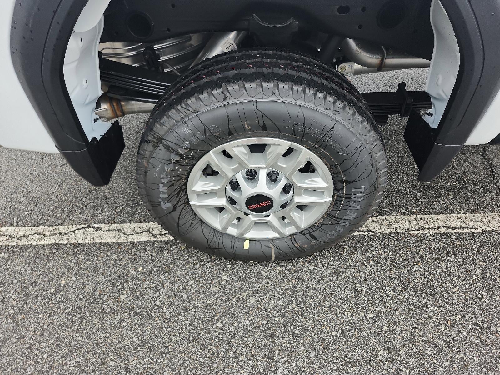 2025 GMC Sierra 2500 HD Crew Cab Standard Box 4-Wheel Drive Pro