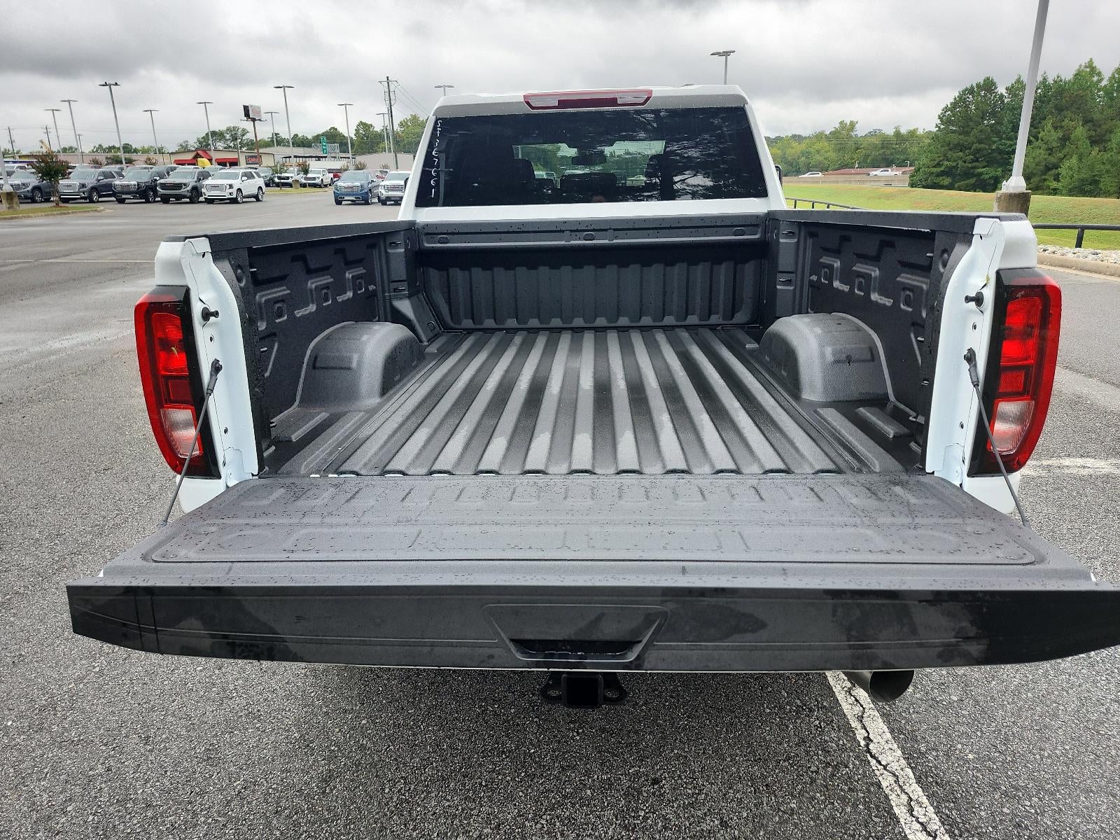 2025 GMC Sierra 2500 HD Crew Cab Standard Box 4-Wheel Drive Pro