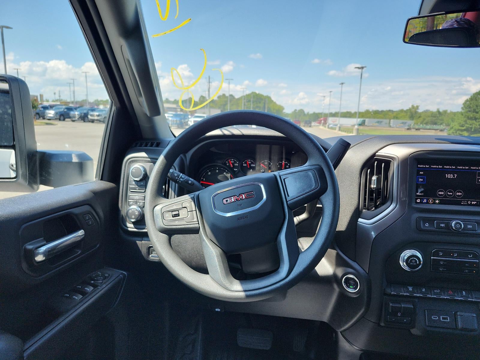 2025 GMC Sierra 2500 HD Crew Cab Standard Box 4-Wheel Drive Pro