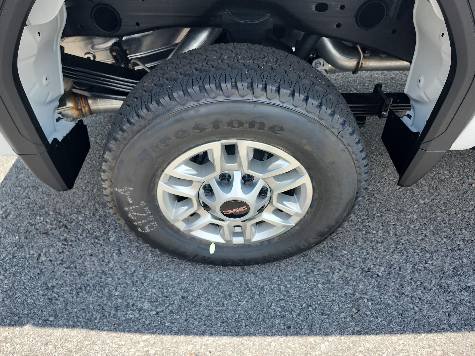 2026 GMC Sierra 2500 HD Crew Cab Standard Box 4-Wheel Drive Pro