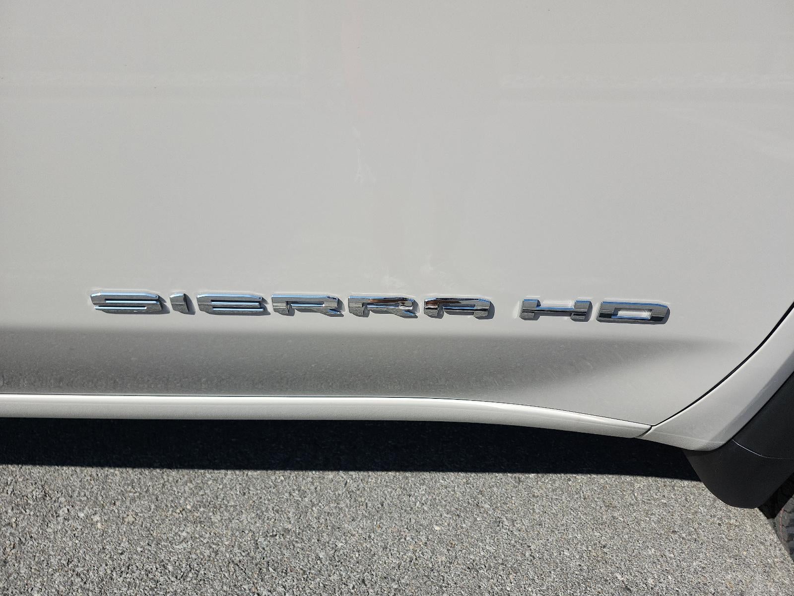 2026 GMC Sierra 2500 HD Crew Cab Standard Box 4-Wheel Drive Pro